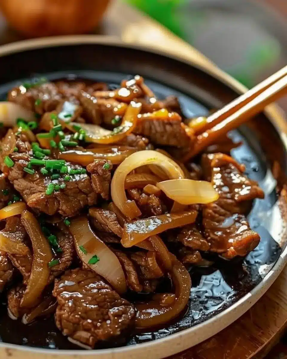 Bœuf Sauté aux Oignons